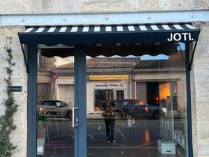 Local  bureau avec VITRINE 40 m2 | Nansouty Bordeaux