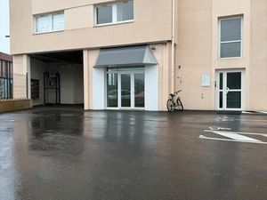 Local commercial mende