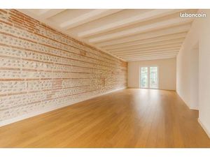 Local professionnel/commercial de 112 m²