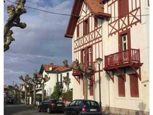 Appartement t2 300m de la plage