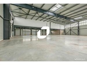Local d'activité 545 m²
