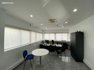 Local d'activité 860 m²