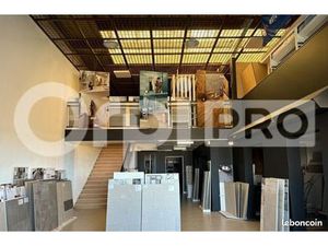 Local commercial 280 m²