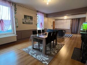 Loue Appartement 5 pièces 135 m²