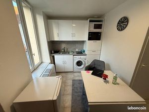 Studio 1 pièce 21 m²