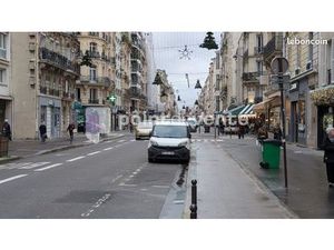 Commerce beauté/coiffure 142 m²