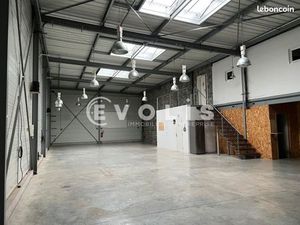 Local d'activité 350 m²