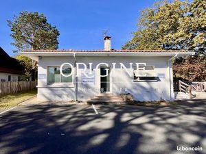 Local 110 m² La Teste-de-Buch