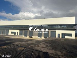 Local 6810 m² Le Blanc-Mesnil