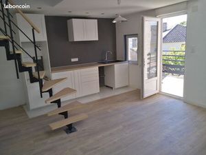 Thionville  F2+mezzanine+garage 780 C.C