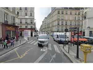 Commerce mobilier/décoration 89 m²