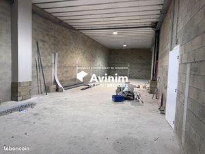 Local 1971 m² Gagny