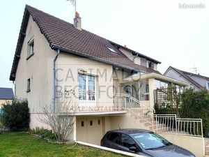 Propriété 4 pièces 125 m²