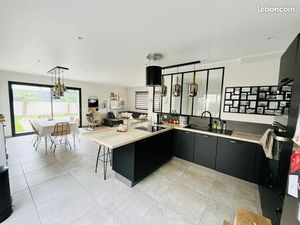 Charmante maison datant de 2017 rénovée en 2023/24 - 140m2