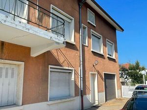 3 appartements + 1 garage + 1 atelier + 1 terrasse et jardin