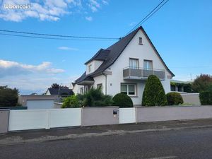 Maison - 6 pièces - 160 m² - Piscine - Quartier Bellevue