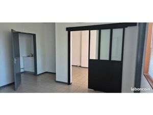 Haut de tournefeuille  bureau à louer 31m2 par un particulier