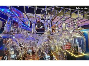 Fonds de commerce bar 50 m²