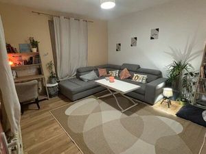 Maison de ville avec cabinet indépendant