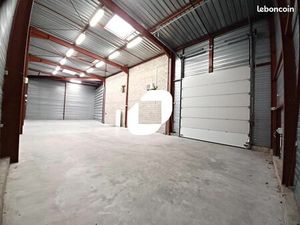 Local d'activité 385 m²