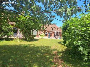 Maison 9 pièces 220 m²