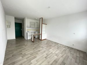 Location Appartement T1 à Hérouville-Saint-Clair (14200) : à louer T1 / 25m² Hérouville-Sa