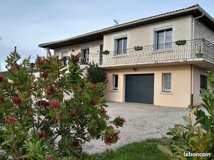 Belle propriété sur 6000 m2 sans vis à vis