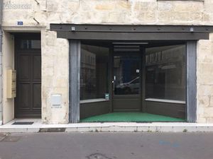 Local commercial centre historique de Rochefort