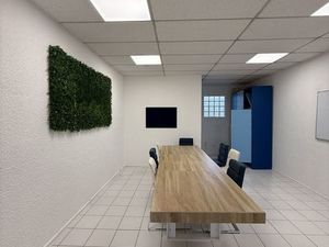 Local 53 m² Saintes