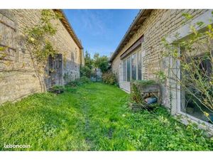 Longère 10 pièces 300 m²