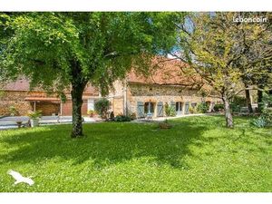 Longère 6 pièces 135 m²