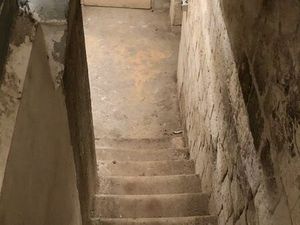 Cave à louer 4 m2 Paris 9