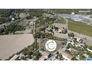 ? Terrain à bâtir 721m² viabilisé