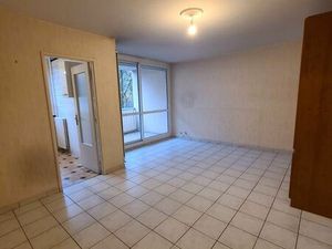Appartement  chauffage inclus  rénovation en cours
