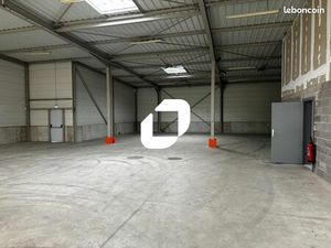 Local d'activité 1 170 m²