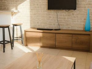 À LOUER - appartement meublé (centre-ville d'Orange)