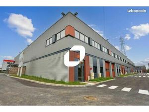 Local d'activité 463 m²