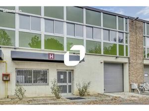 Local d'activité 344 m²