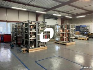 Local d'activité 320 m²