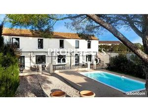 Propriété 5 pièces 160 m²