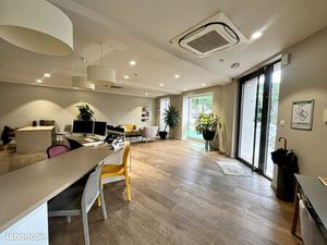 Local commercial 180 m² MACON