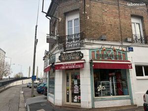 Immeuble 207 m² Elbeuf