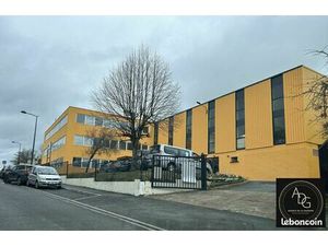 Local 100 m² Dourdan