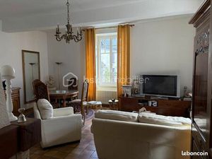 Propriété 7 pièces 276 m²