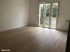 Appartement avec jardinet à dollemard