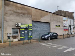Entrepôt 350m2 à louer  Marmande