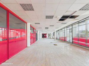 Local commercial 410 m²