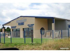 Local Commercial avec dépot