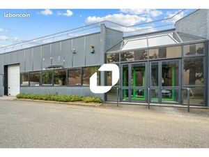 Local d'activité 405 m²