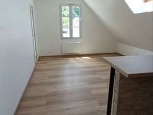 Appartement remis à neuf à louer - Centre ville Nogent-le-Roi